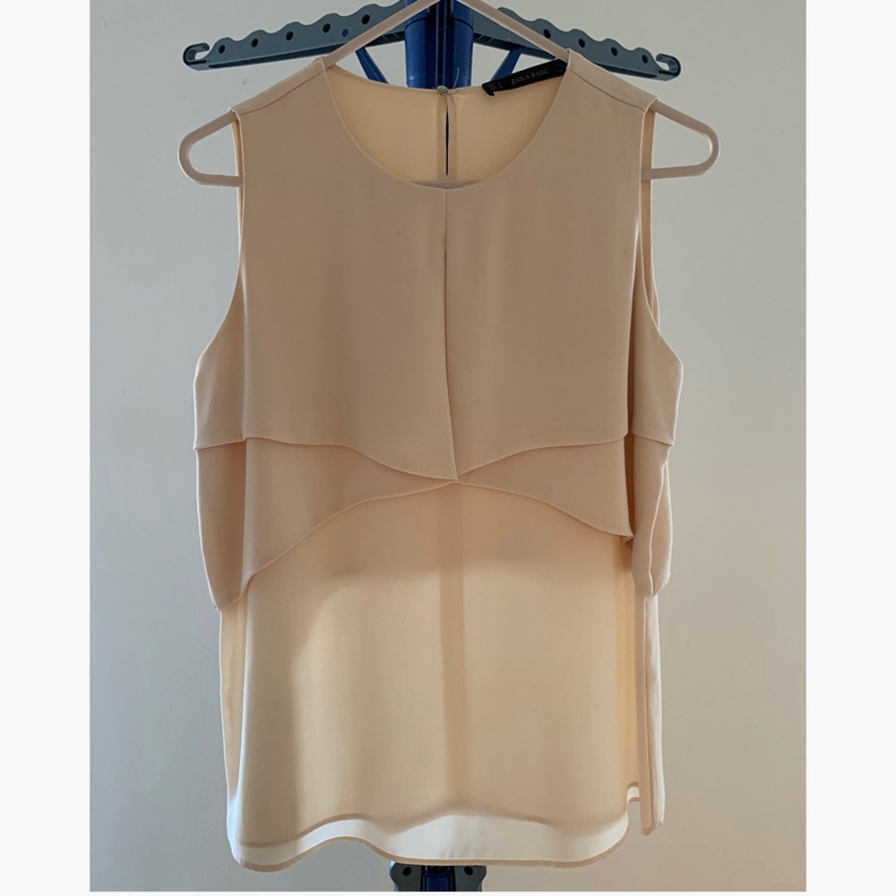 Blouse sleeveless